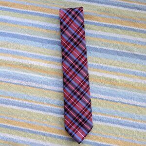 ⭐ Izod red/white/blue plaid tie